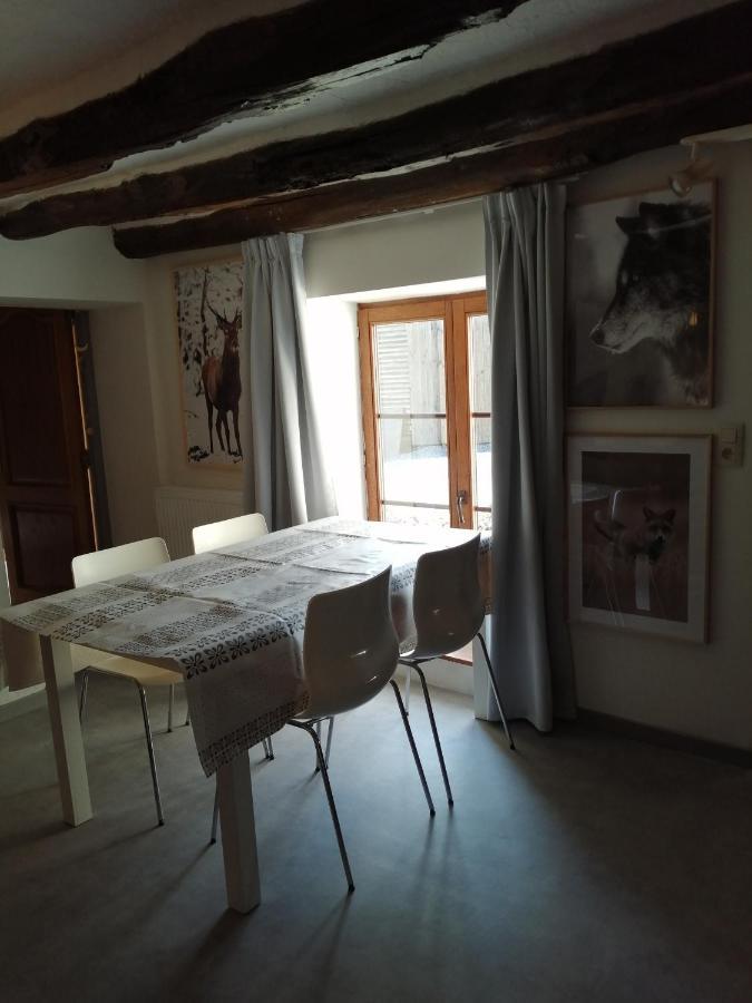Gite Le Courtil Bouillon Esterno foto
